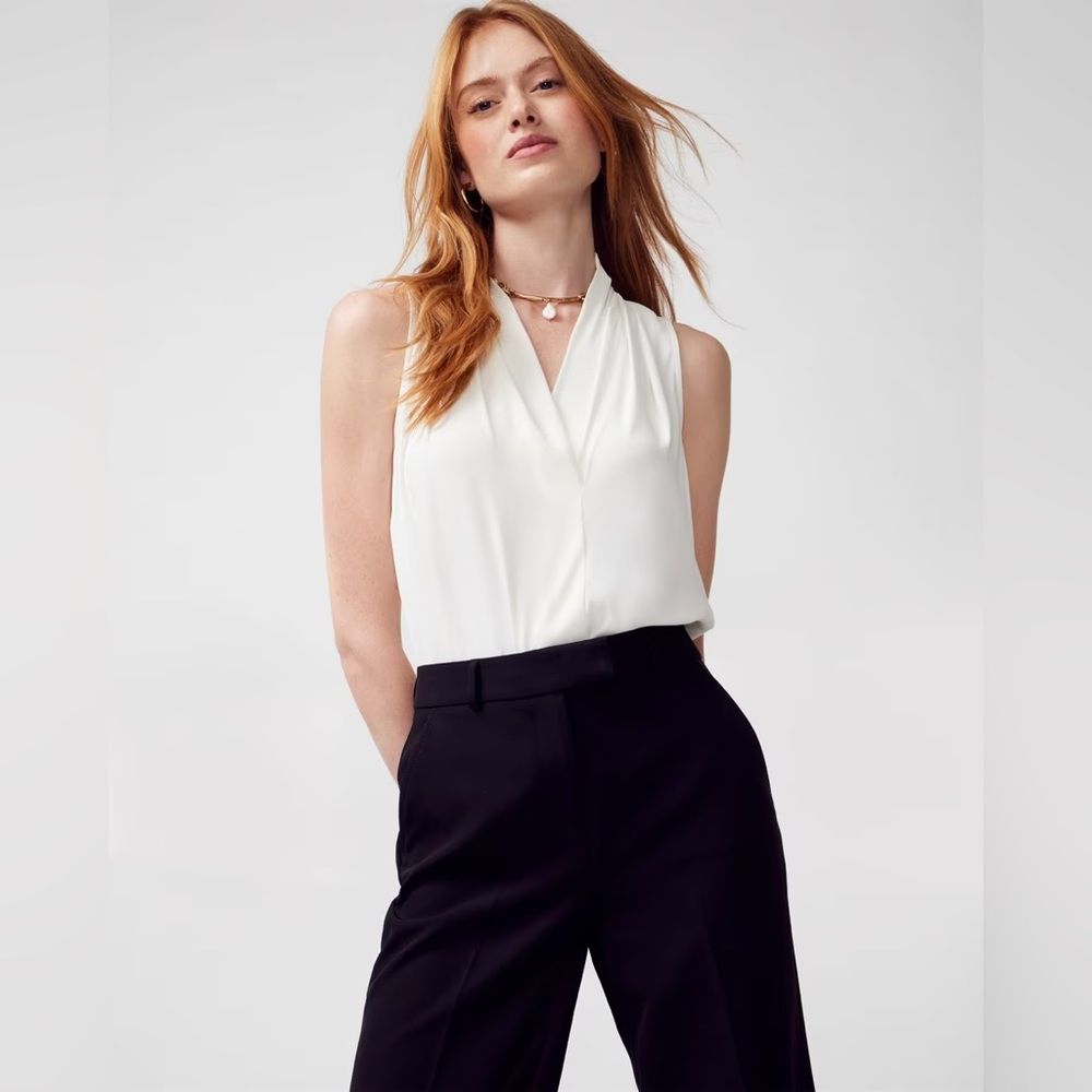 White House Black Market White Pleated V Neck Tank Blouse